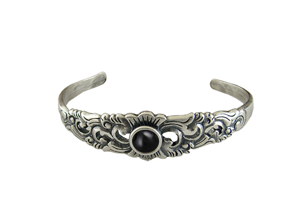 Sterling Silver Detailed Cuff Bracelet With Black Onyx